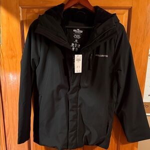 Hollister Men's Performance Jacket in Black